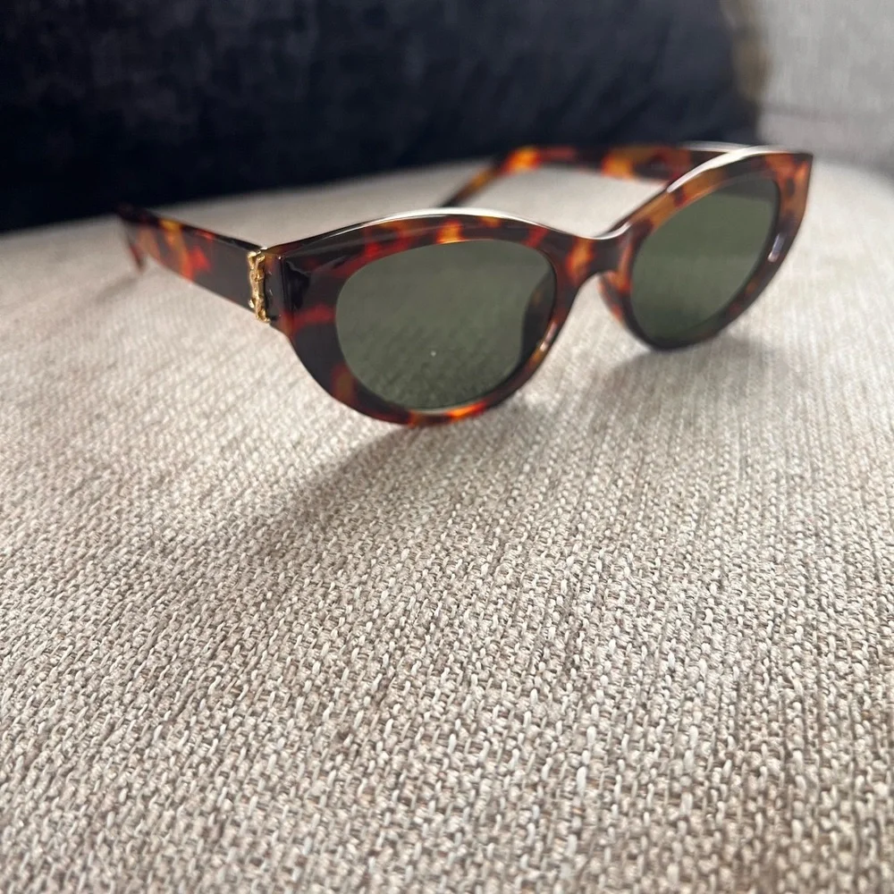 Saint Laurent YSL M115 Tortoise Shell Sunglasses - Picture 3 of 7